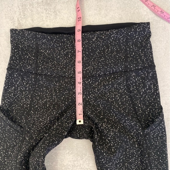 Lululemon || Rebel Runner Crop Magnetized Jacquard Black White Luxtreme 6 - Picture 12 of 13